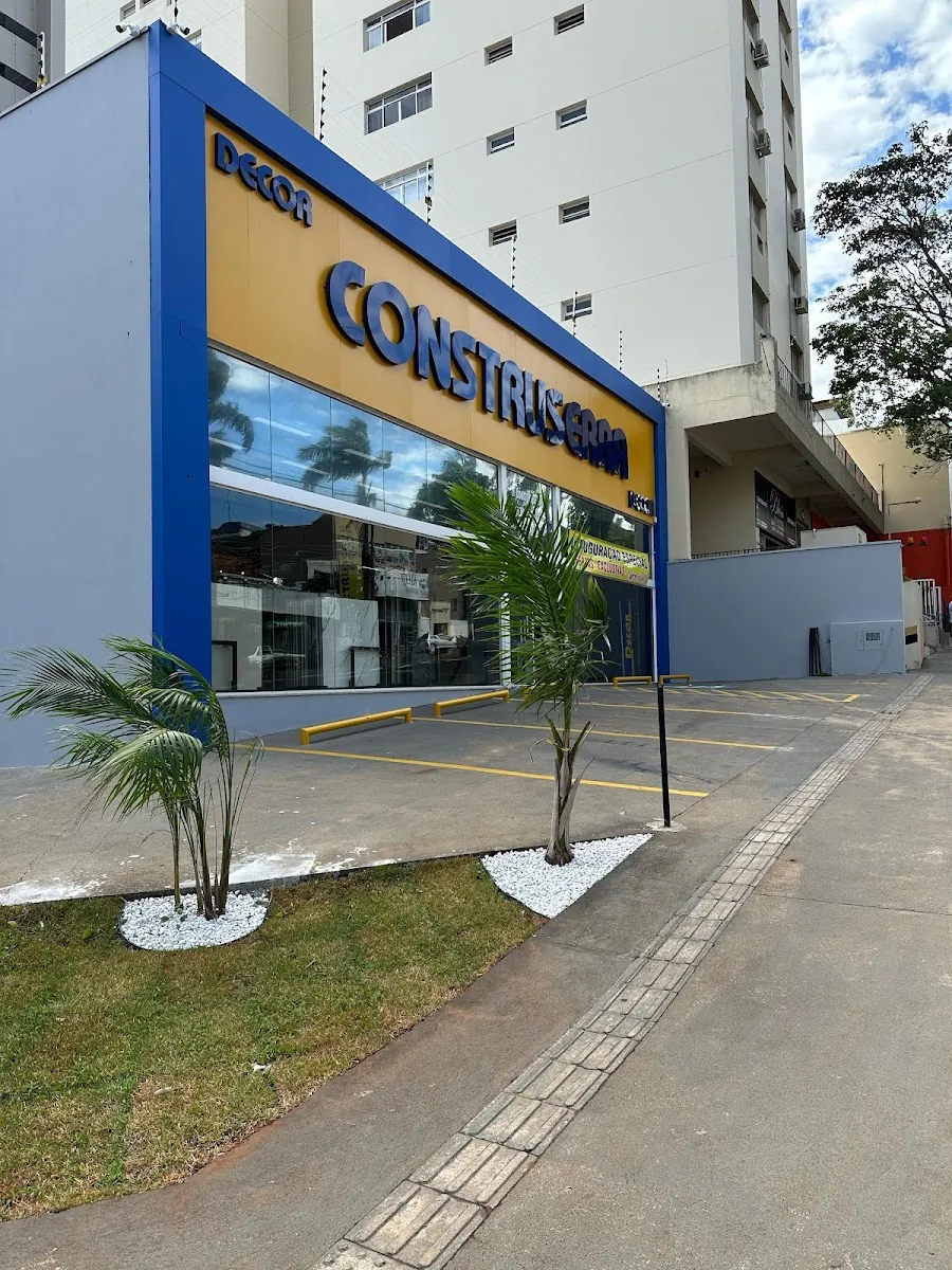 Entrada da Construserra Decor Centro