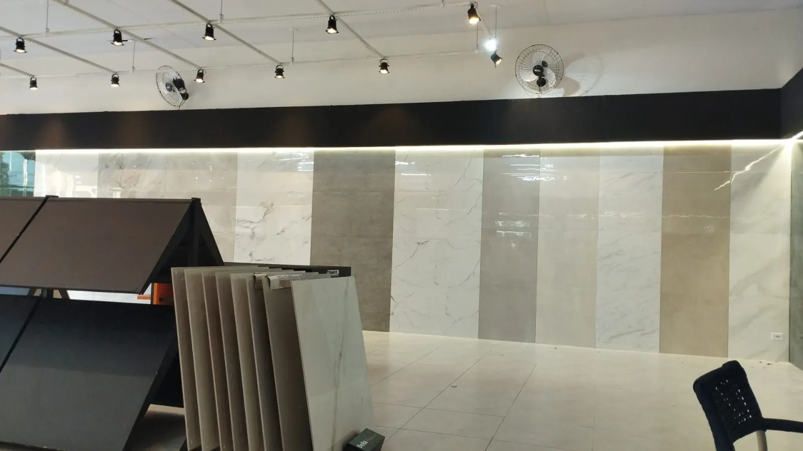 Showroom Zona Sul, Construserra em Presidente Prudente